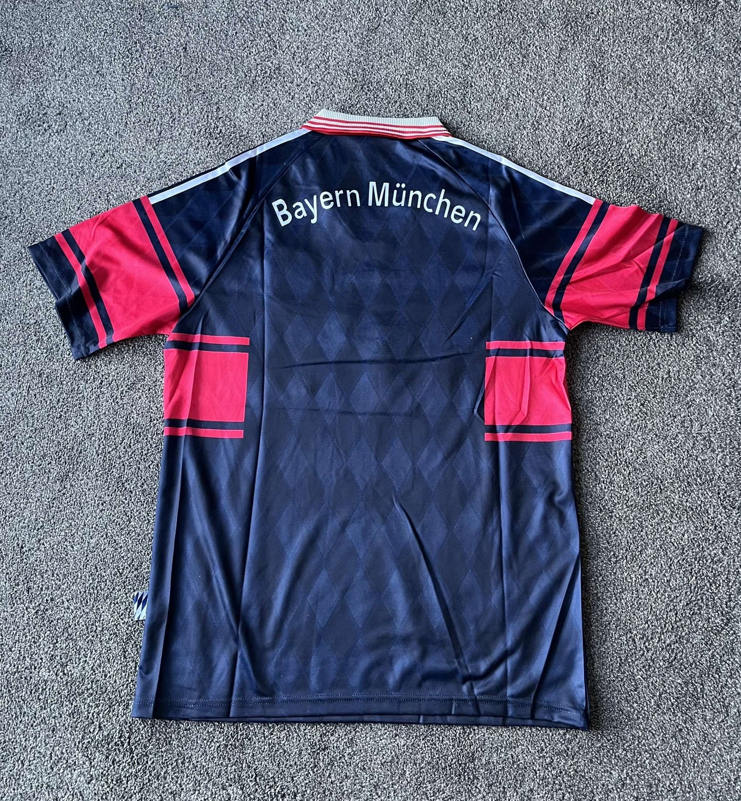 Bayern Munich 1997/99 Home - L