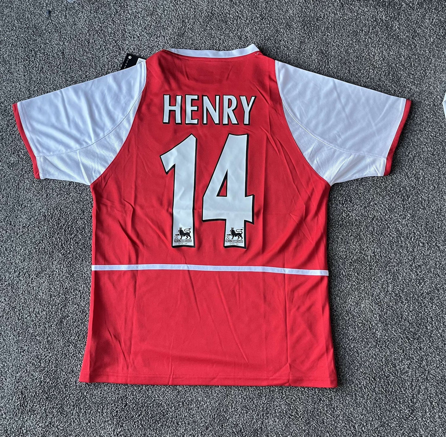 Arsenal 2002/03 Home - M