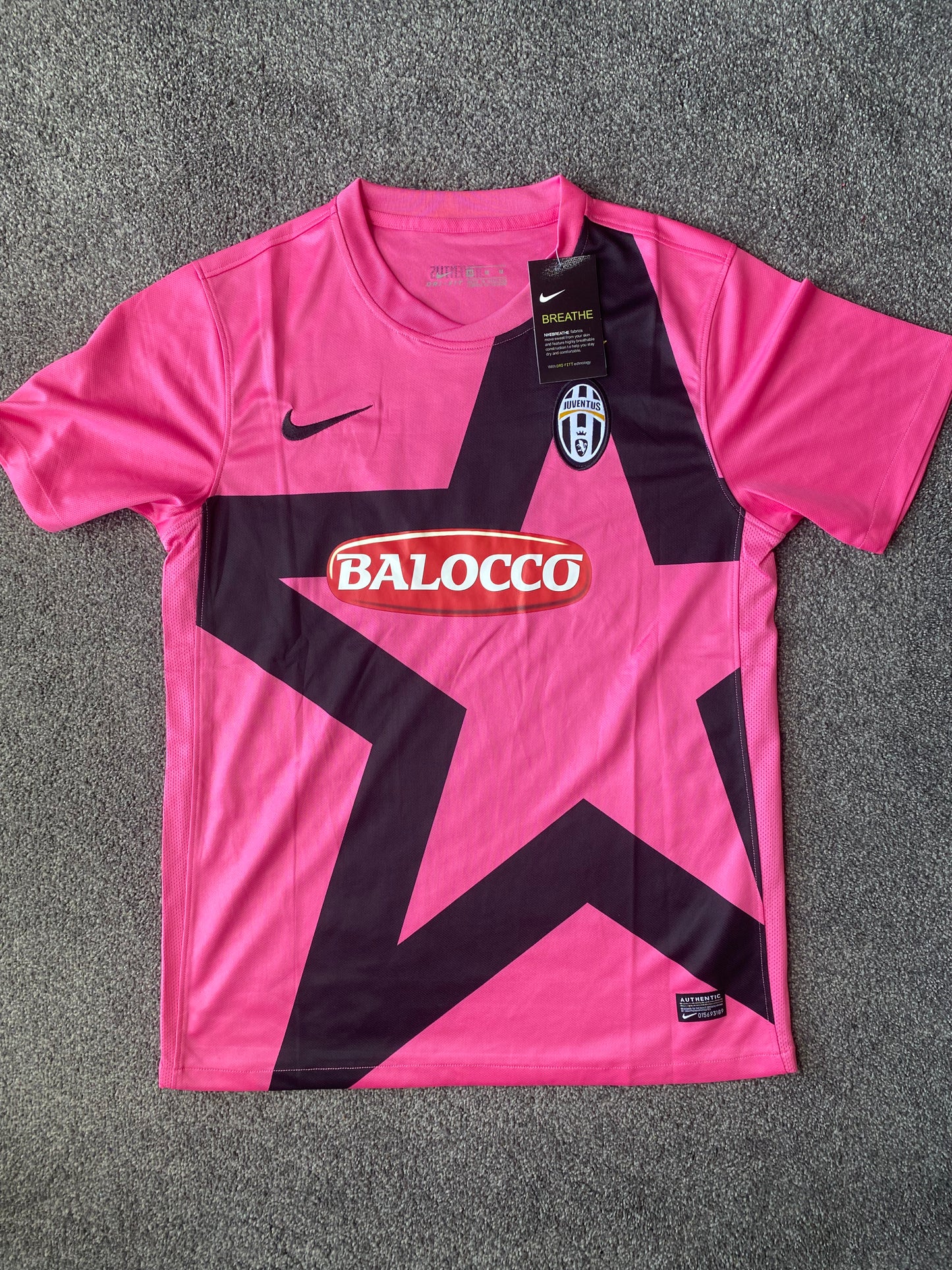 Juventus 2011/12 Away - L