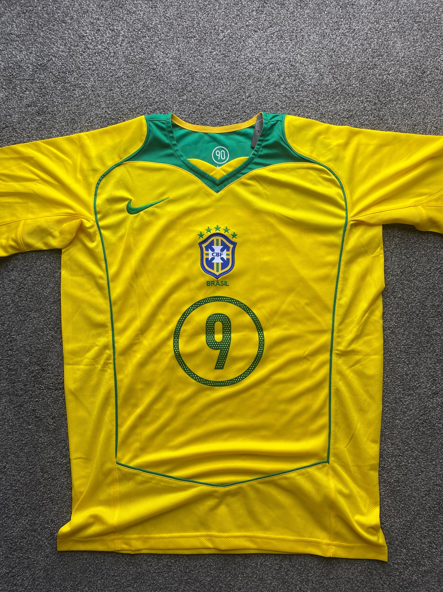 Brazil 2004 Home - L